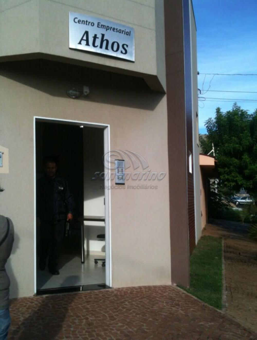 Alugar Comerciais / Sala em Ribeirão Preto. apenas R$ 110.000,00