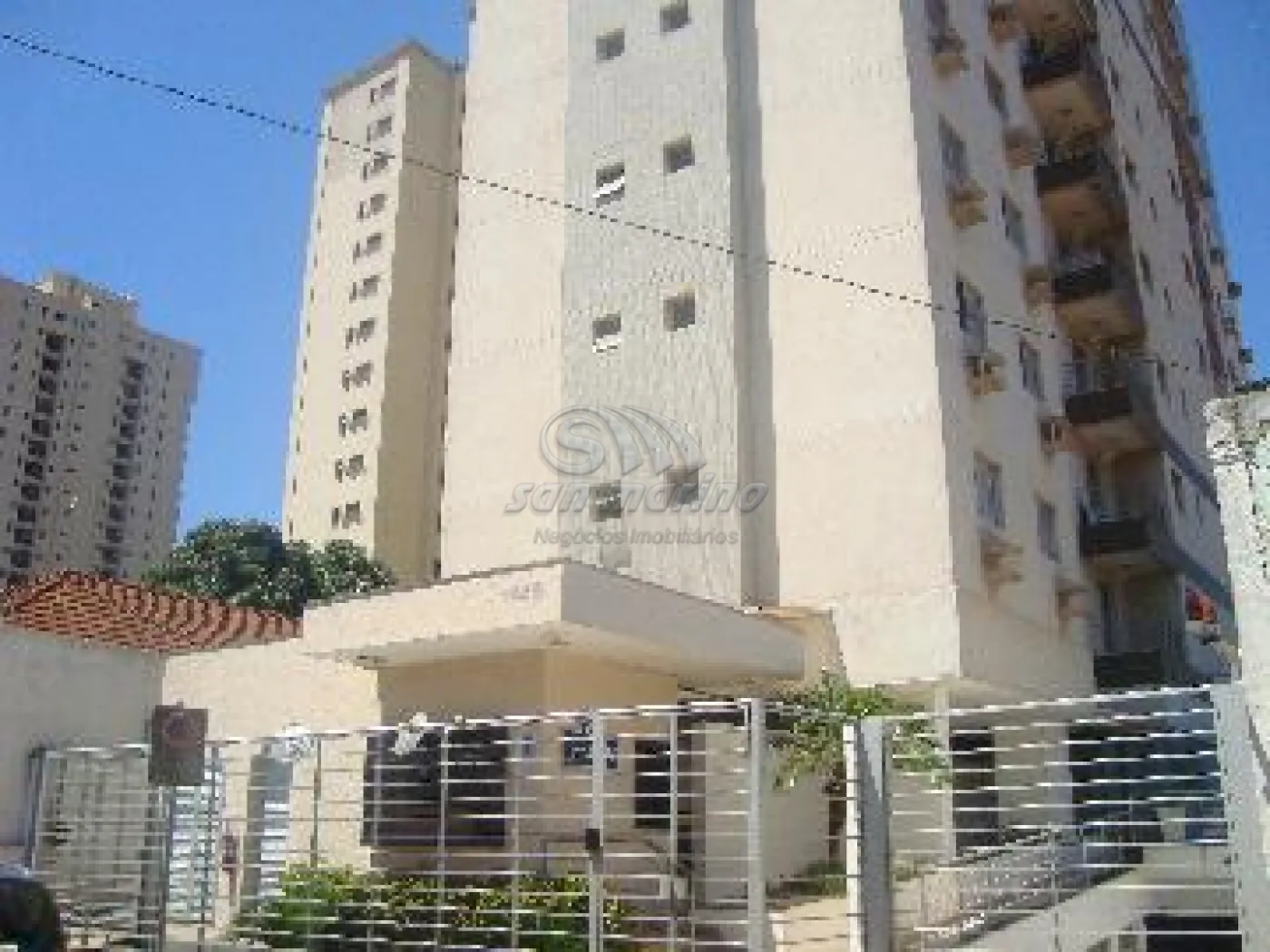 Apartamentos / Padrão em Jaboticabal - foto 0