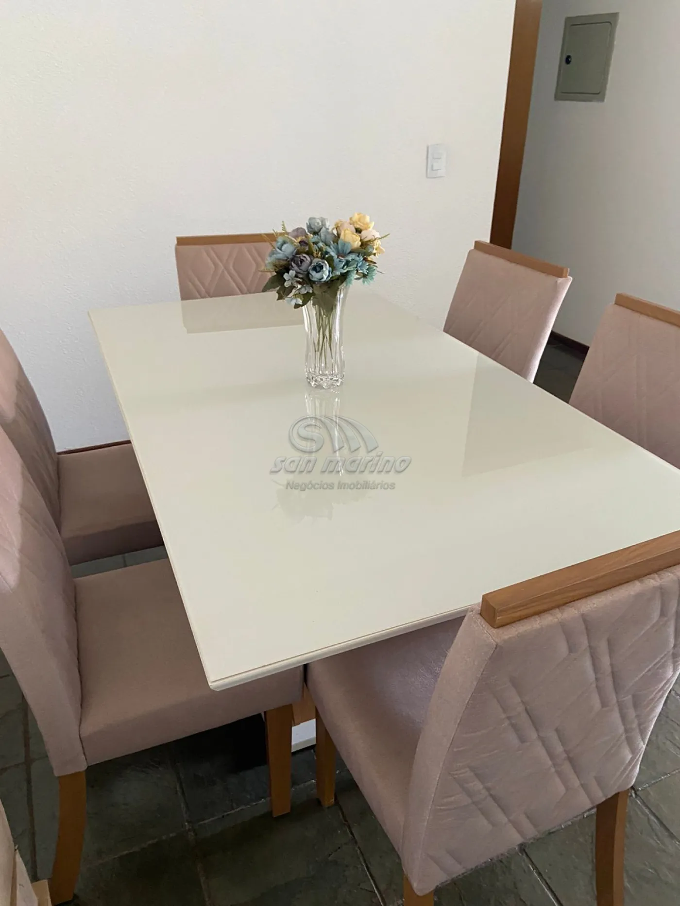 Apartamentos / Padrão em Jaboticabal - foto 1