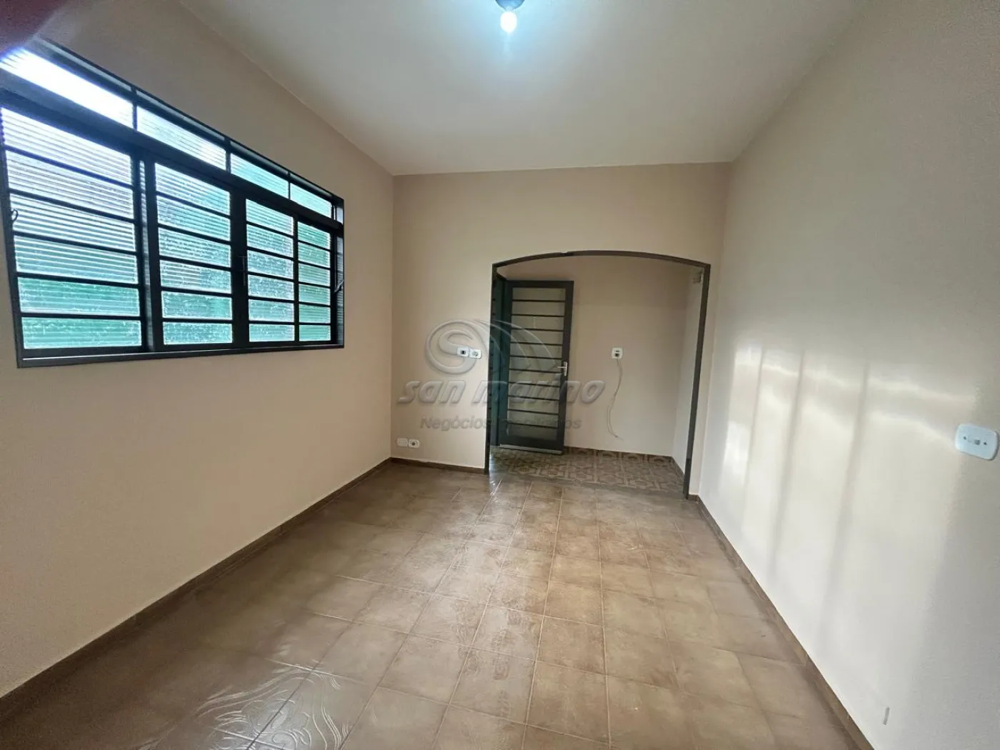 Casas / Padrão em Jaboticabal - foto 2