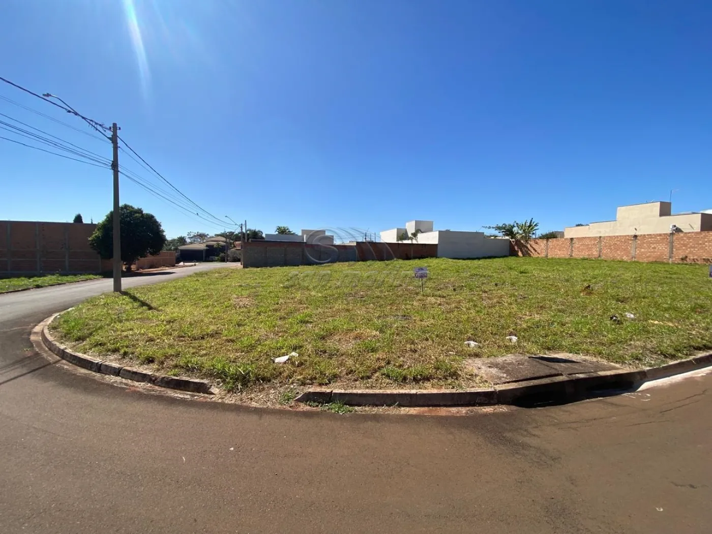 Terrenos / Residencial em Jaboticabal - foto 0