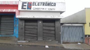 Alugar Casas / Padrão em Jaboticabal. apenas R$ 150.000,00