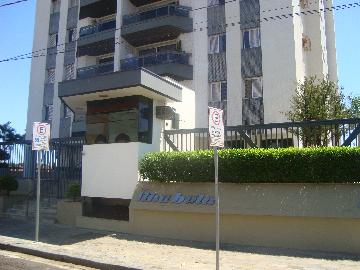 Alugar Apartamentos / Padrão em Jaboticabal. apenas R$ 1.400,00