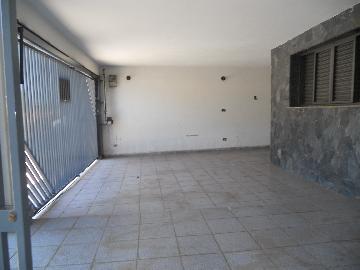 Alugar Casas / Padrão em Jaboticabal. apenas R$ 1.200,00