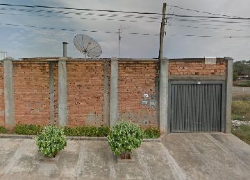 Alugar Casas / Padrão em Jaboticabal. apenas R$ 700.000,00