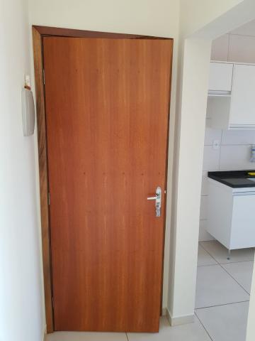 Apartamentos / Padrão em Jaboticabal - foto 2