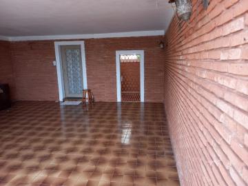 Alugar Casas / Padrão em Jaboticabal. apenas R$ 800.000,00