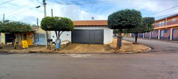 Alugar Casas / Padrão em Jaboticabal. apenas R$ 350.000,00