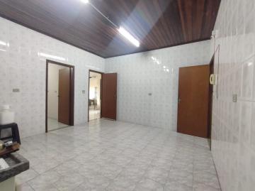 Alugar Casas / Padrão em Jaboticabal. apenas R$ 595.000,00