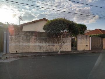 Alugar Casas / Padrão em Jaboticabal. apenas R$ 150.000,00
