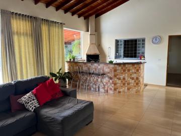 Alugar Casas / Padrão em Jaboticabal. apenas R$ 380.000,00