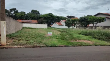 Alugar Terrenos / Residencial em Jaboticabal. apenas R$ 220.000,00