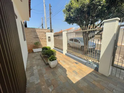 Casas / Padrão em Jaboticabal - foto 2