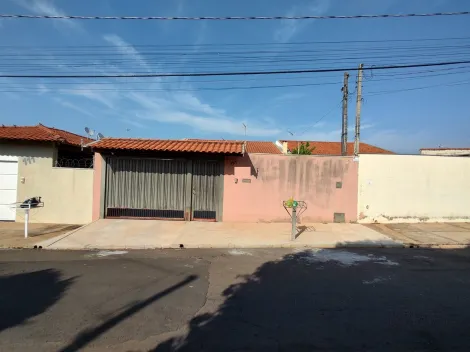 Alugar Casas / Padrão em Jaboticabal. apenas R$ 350.000,00