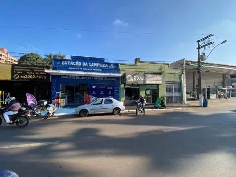 Comprar Comerciais / Salão em Jaboticabal. apenas R$ 700.000,00
