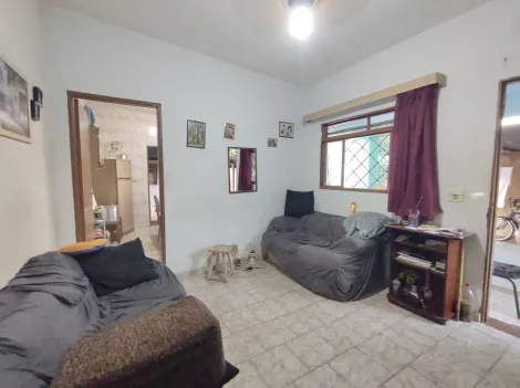 Alugar Casas / Padrão em Jaboticabal. apenas R$ 180.000,00