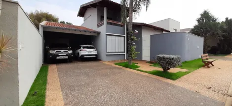 Casas Condomínio