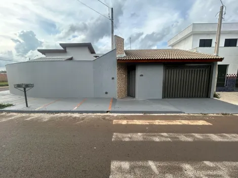 Alugar Casas / Padrão em Jaboticabal. apenas R$ 1.400,00