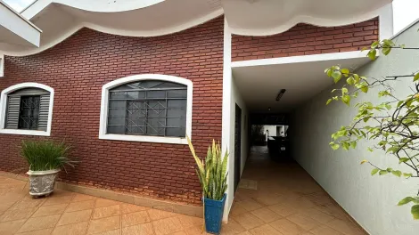 Alugar Casas / Edícula em Jaboticabal. apenas R$ 570.000,00