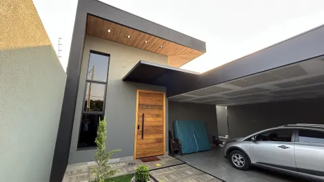 Alugar Casas / Padrão em Jaboticabal. apenas R$ 900.000,00